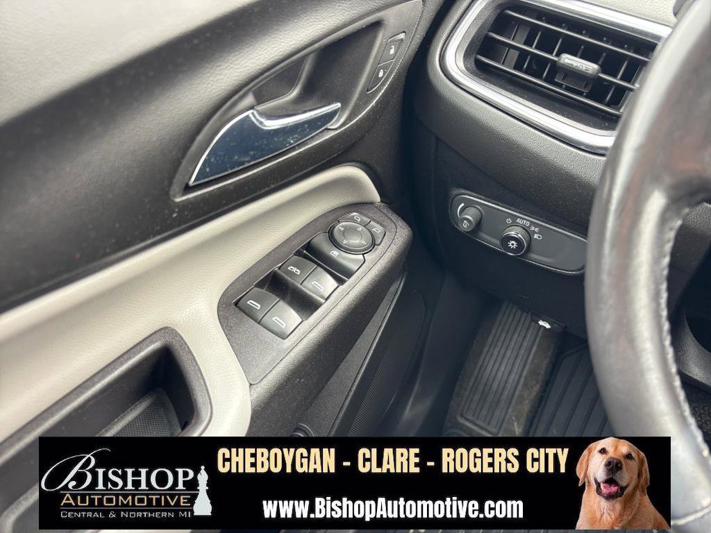 Used 2018 Chevrolet Equinox LT image 36