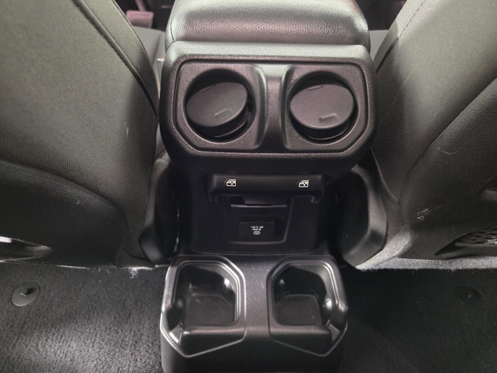 Certified 2020 Jeep Gladiator Rubicon w/ Trailer Tow Package AWD/4WD image 28