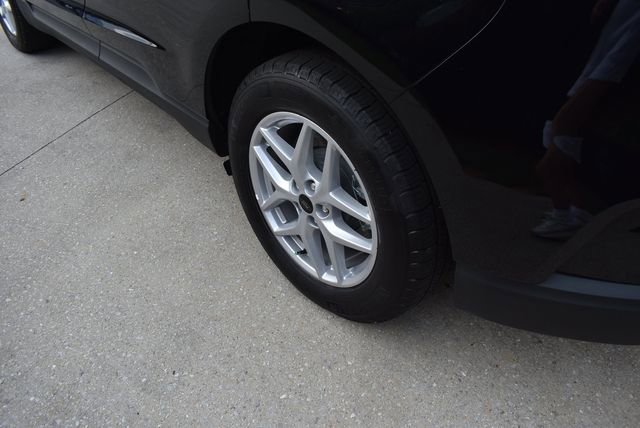 Used 2024 Ford Edge SEL image 14