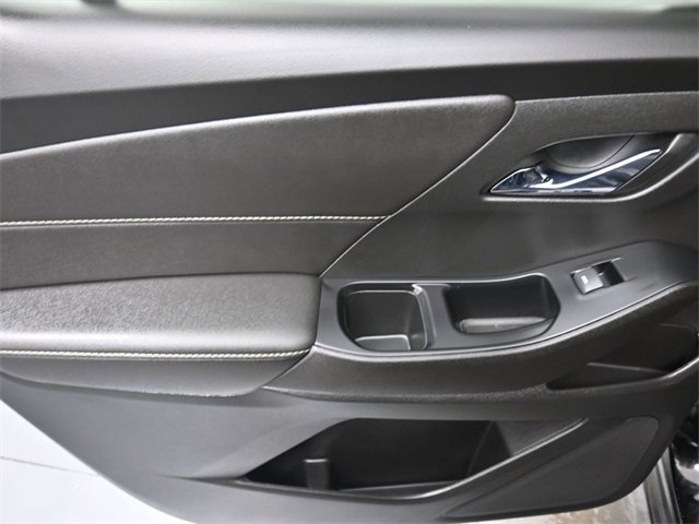 Used 2023 Chevrolet Traverse LT w/ LPO, Floor Liner Package image 19