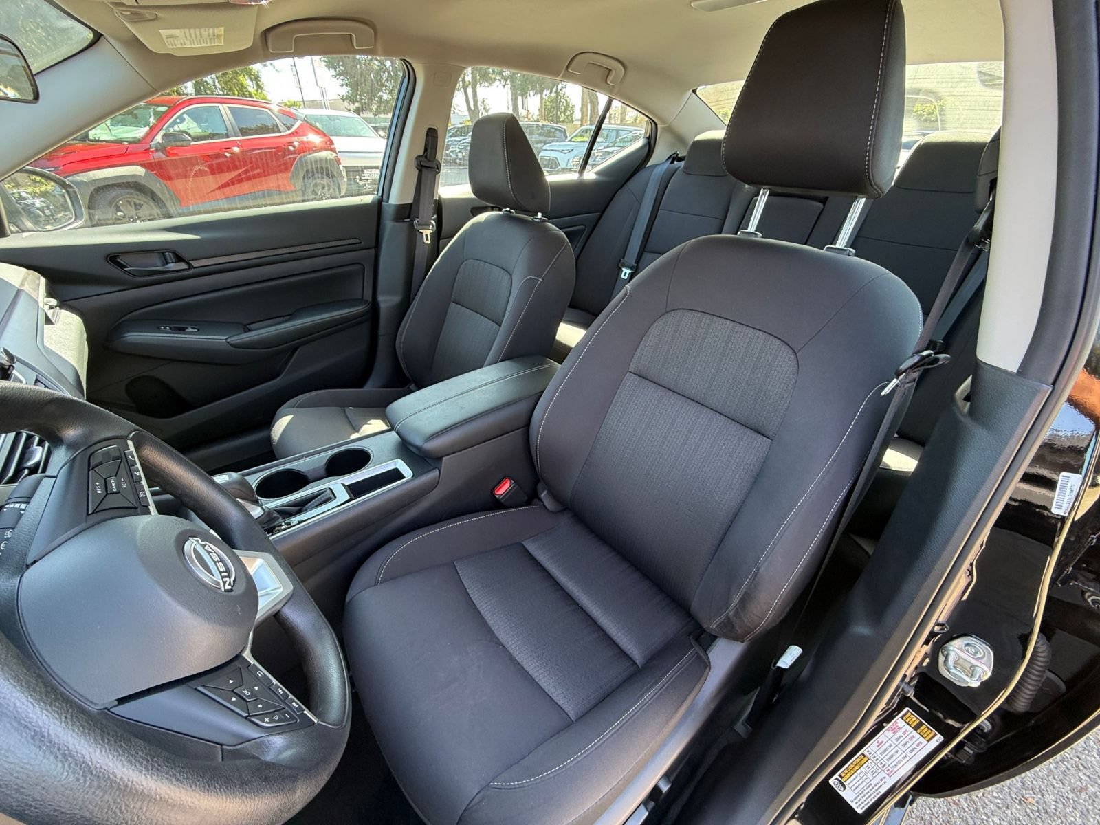 Used 2026 Nissan Altima 2.5 SV FWD image 33