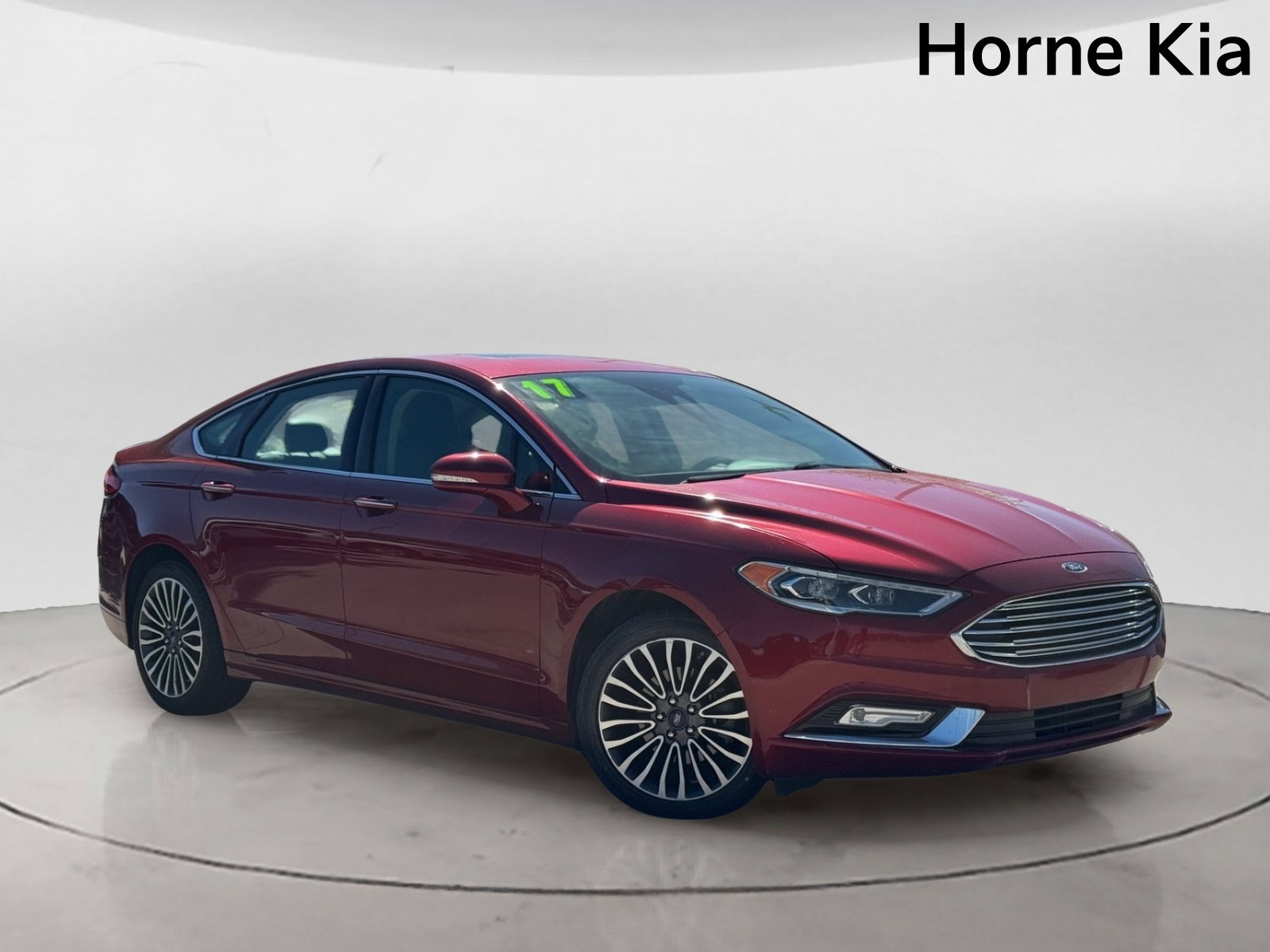 Used 2017 Ford Fusion Titanium FWD image 2