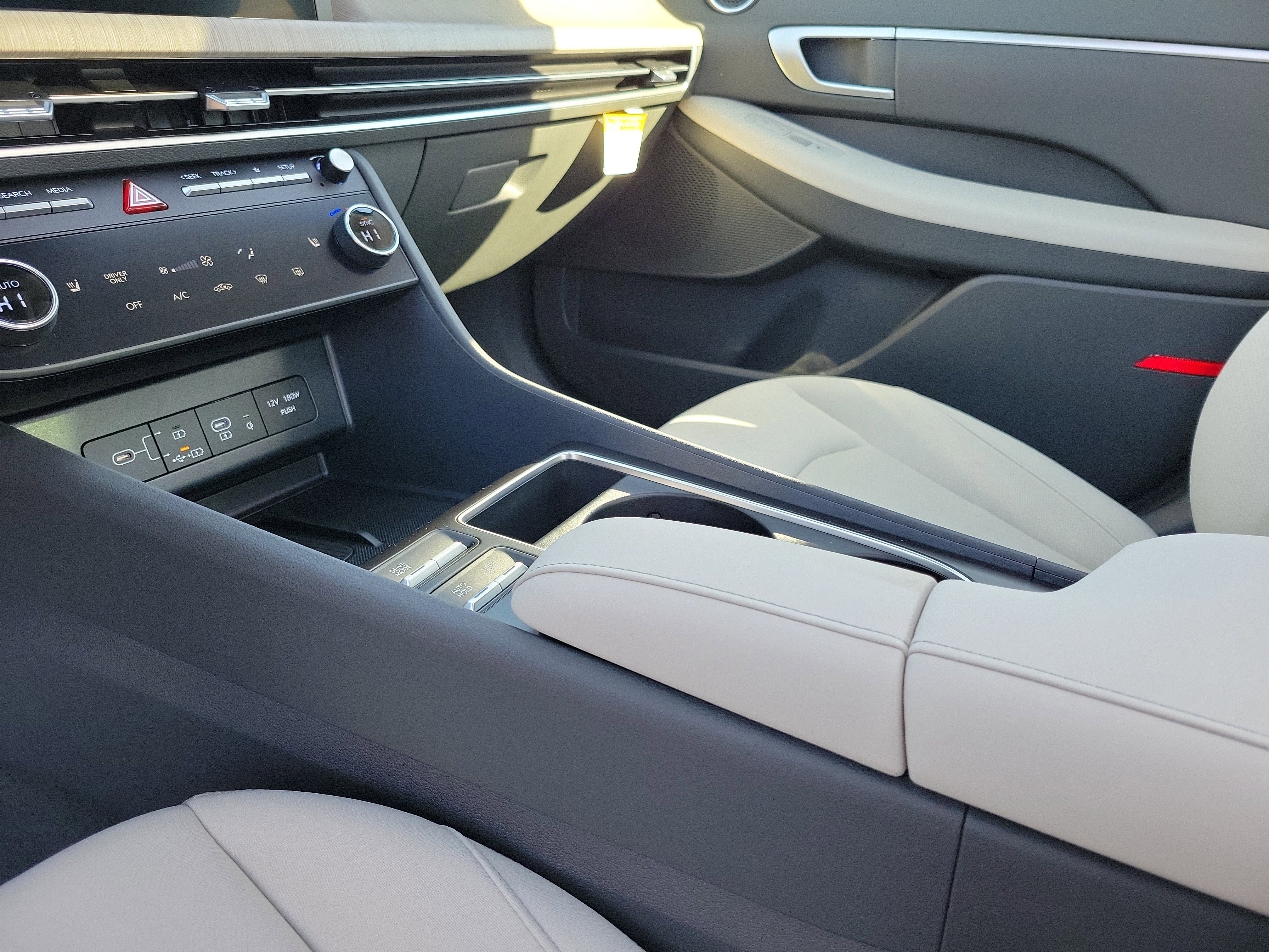 New 2026 Hyundai Sonata SEL image 12