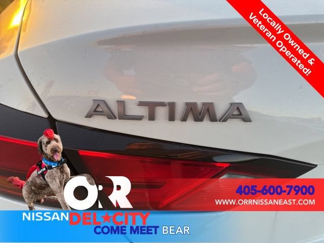 New 2025 Nissan Altima 2.5 SL FWD image 16