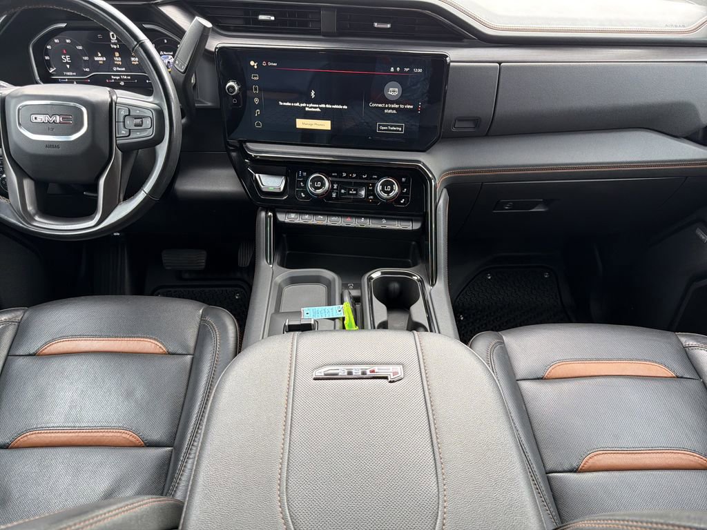 Used 2024 GMC Sierra 2500 AT4 w/ AT4 Premium Plus Package image 16