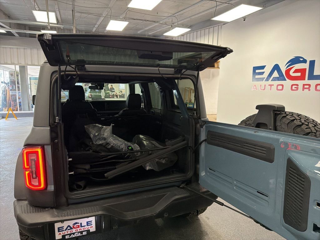 Used 2022 Ford Bronco Badlands image 29