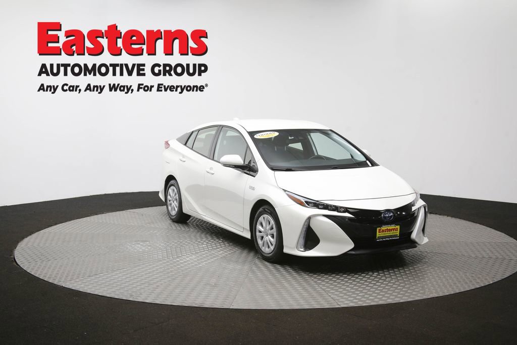 Used 2020 Toyota Prius Prime LE w/ Carpet Mat Package FWD image 51