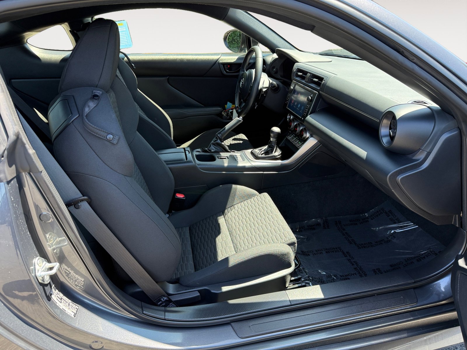 Used 2023 Toyota GR86 w/ ALL Weather Mat Package (TMS) RWD image 19