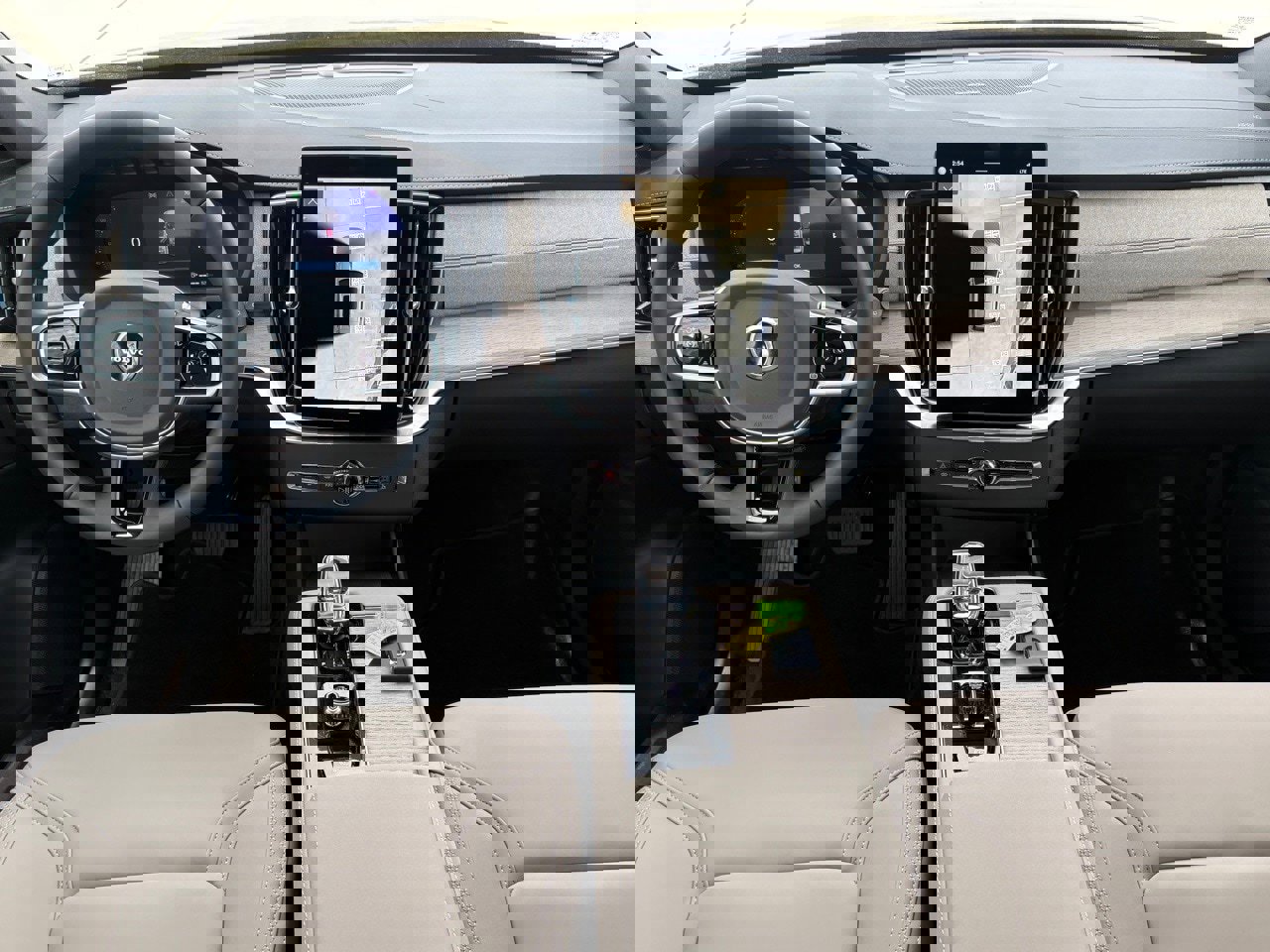 New 2026 Volvo XC90 B6 Plus image 11