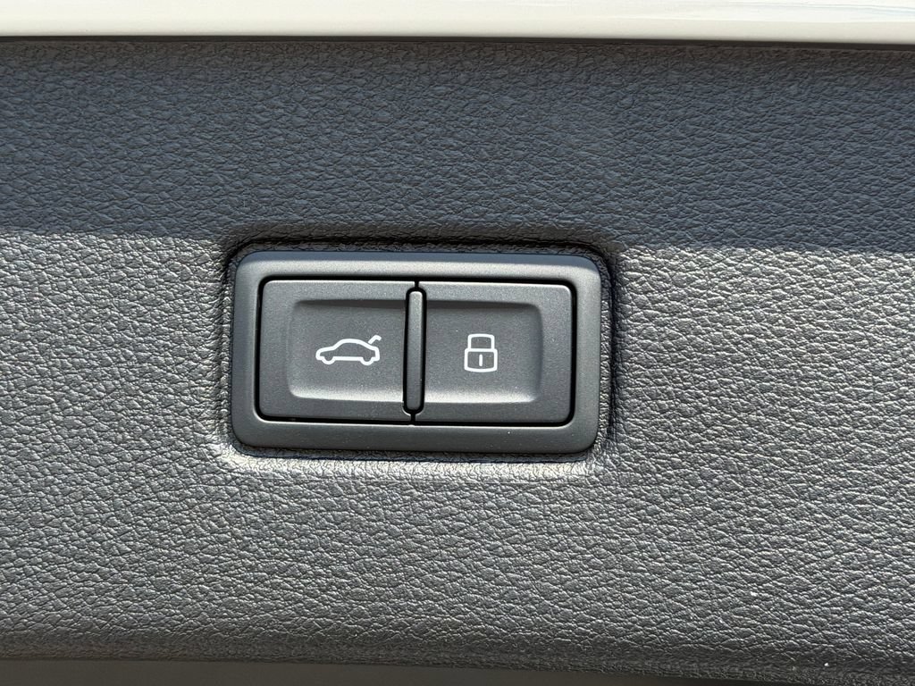New 2026 Audi Q7 Premium Plus AWD/4WD image 14