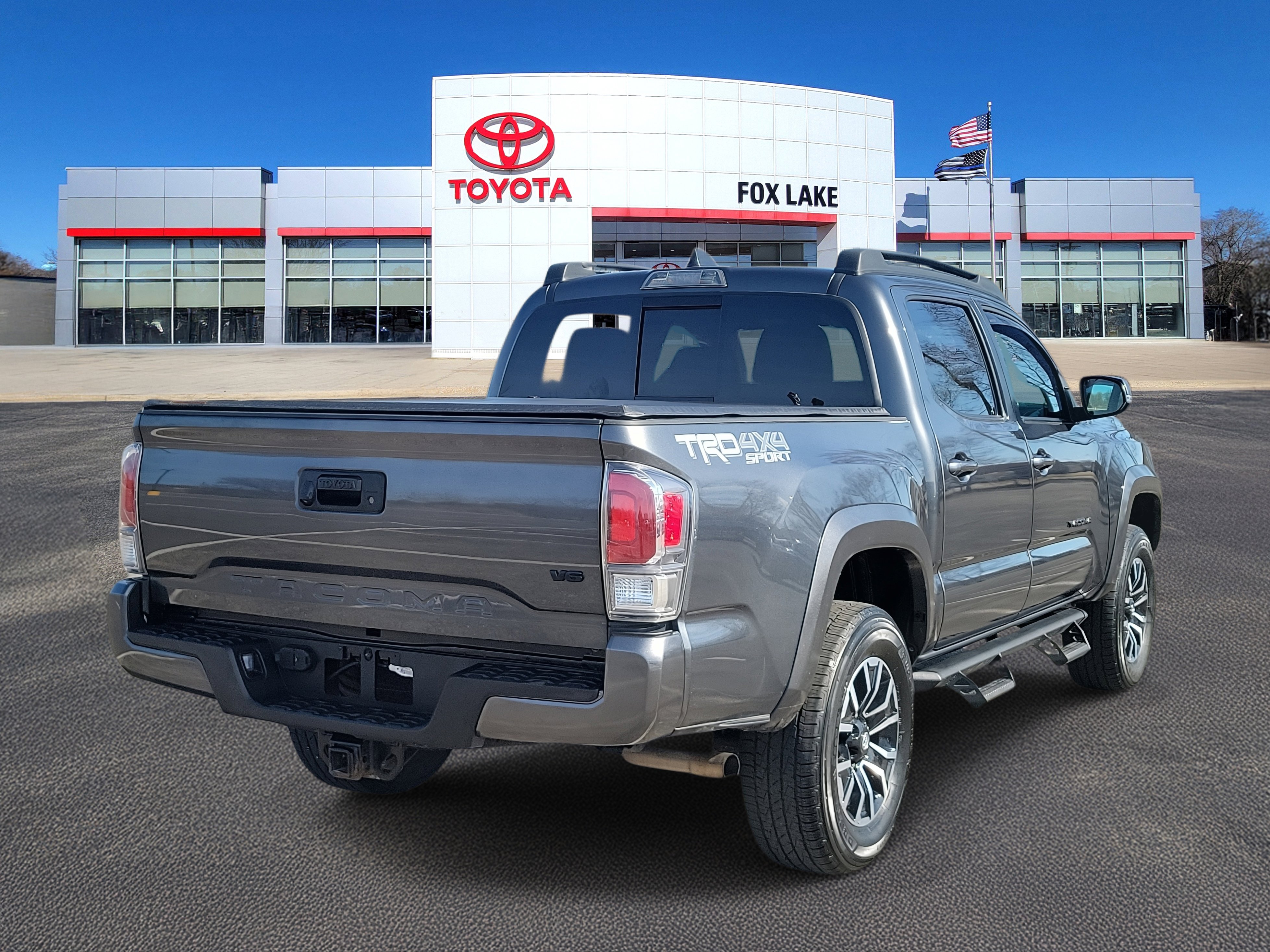 Used 2023 Toyota Tacoma TRD Sport image 4