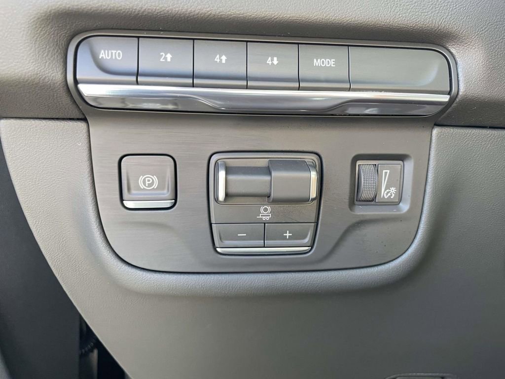 New 2026 Cadillac Escalade ESV Sport image 22