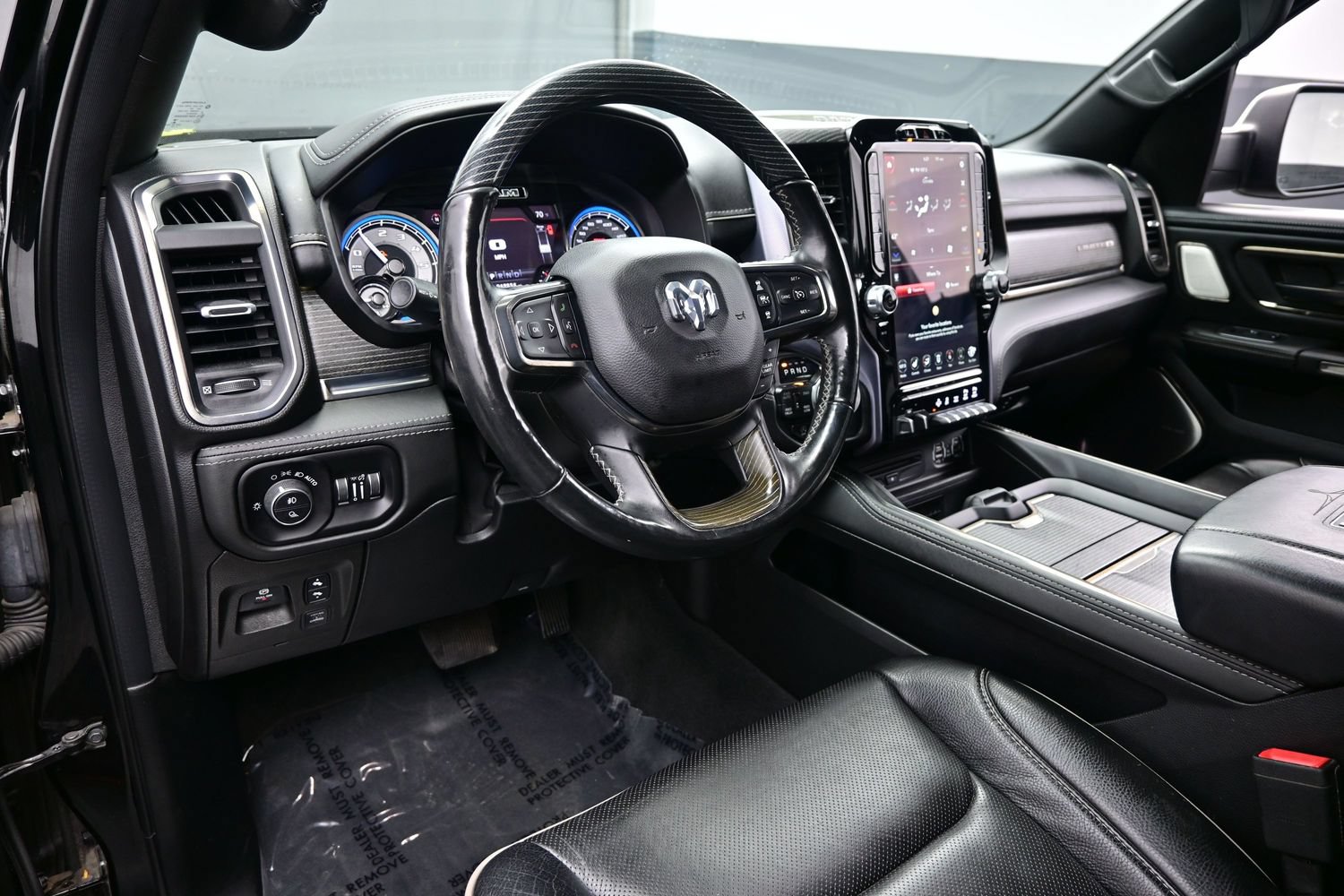 Used 2019 RAM 1500 Limited AWD/4WD image 16