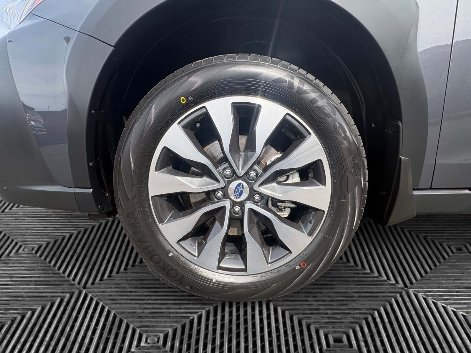 Used 2024 Subaru Outback Touring AWD/4WD image 14