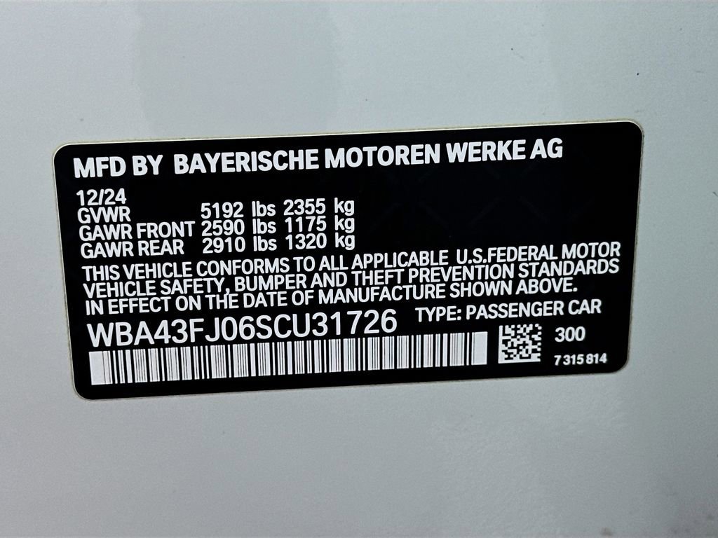 Used 2025 BMW 530i w/ M Sport Package image 32