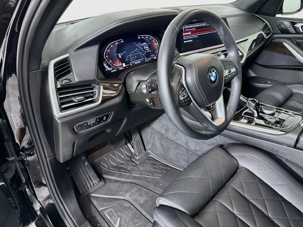 Used 2023 BMW X5 xDrive40i w/ Luxury Seating Package AWD/4WD image 9