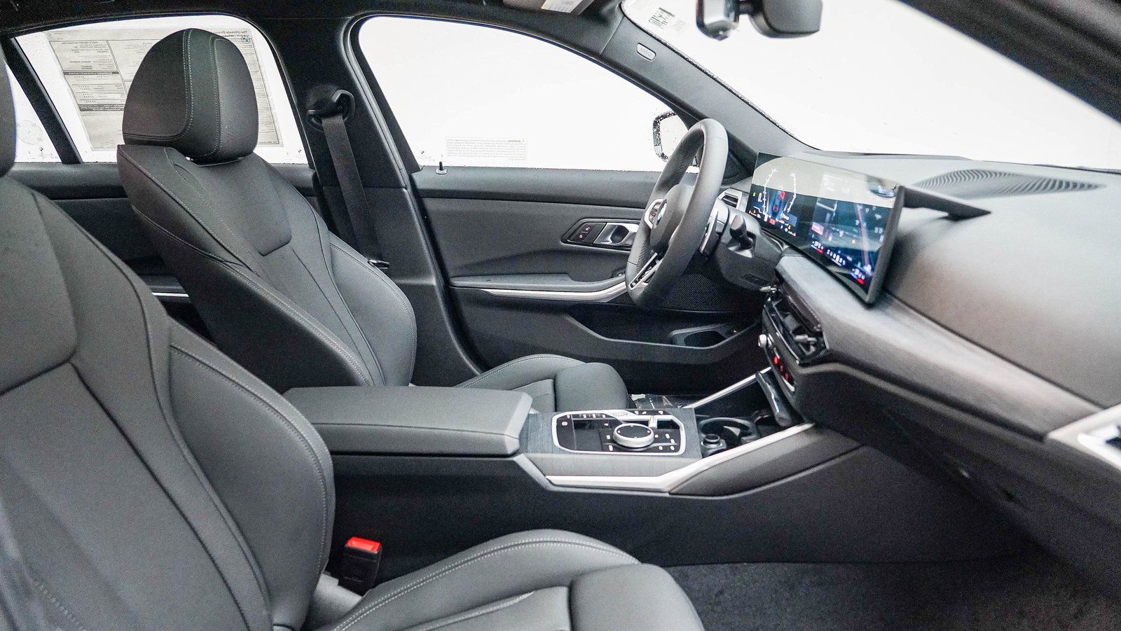 New 2026 BMW 330i Sedan w/ M Sport Package image 15