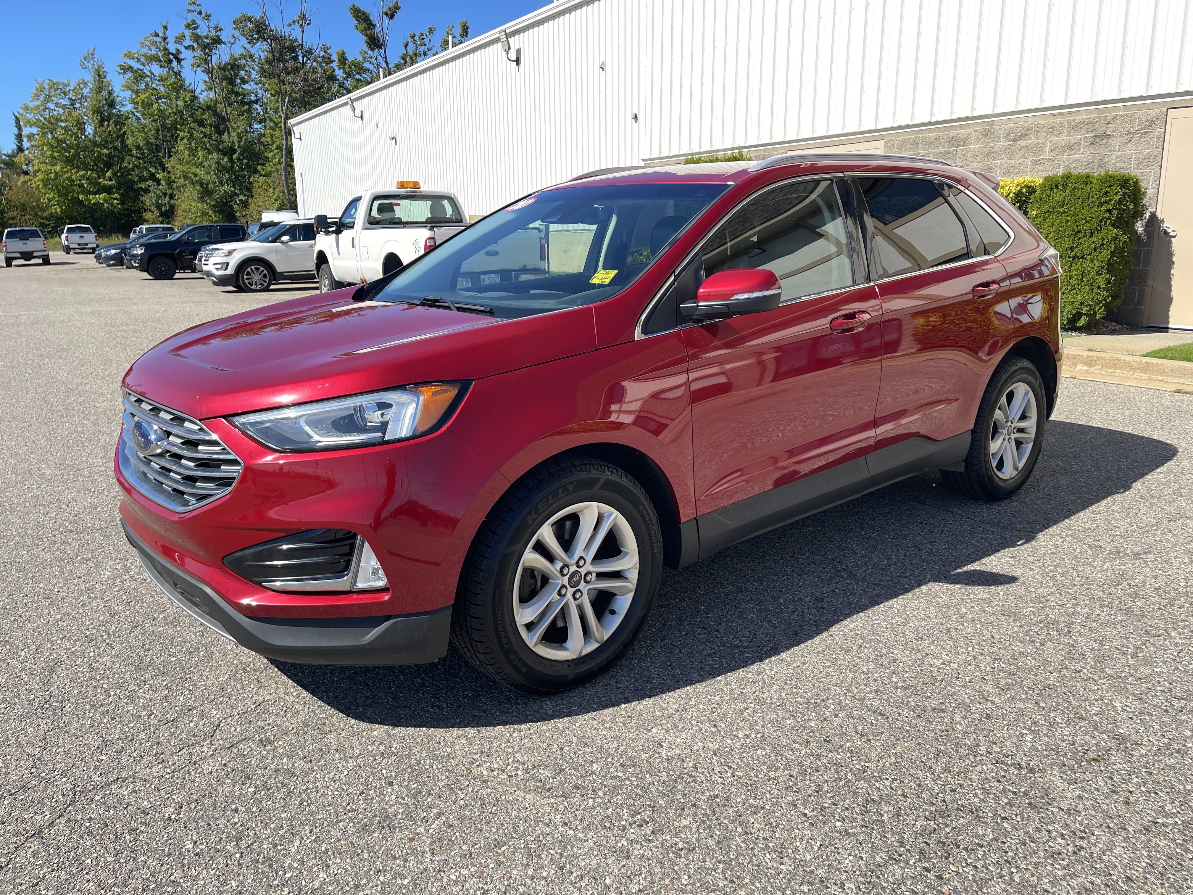 Used 2020 Ford Edge SEL w/ Convenience Package AWD/4WD image 7