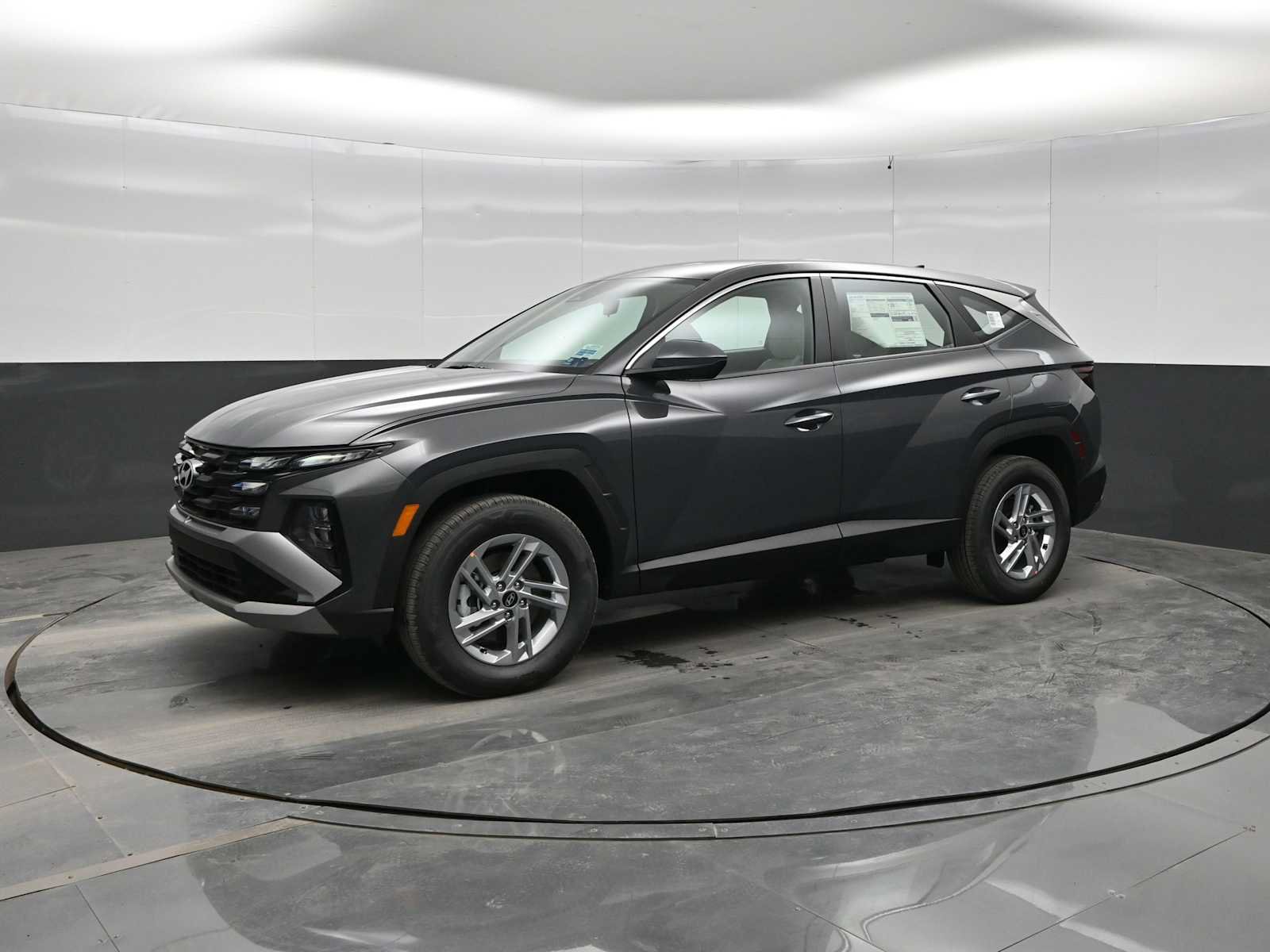 New 2026 Hyundai Tucson SE AWD/4WD image 1
