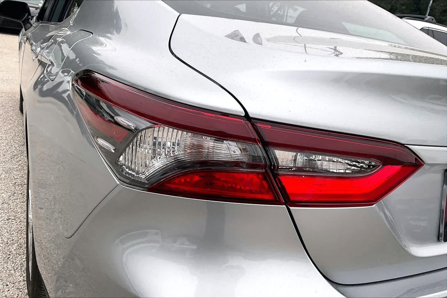 Used 2024 Toyota Camry LE FWD image 27
