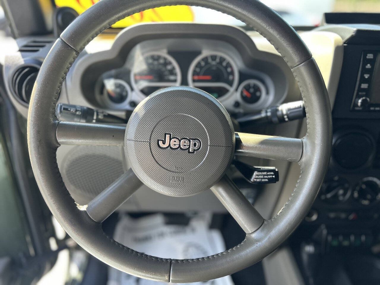 Used 2008 Jeep Wrangler Unlimited Rubicon w/ Dual Top Group AWD/4WD image 11