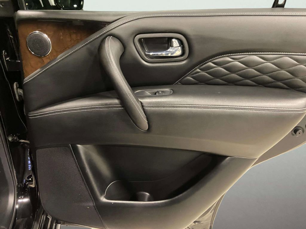 Used 2018 INFINITI QX80 4WD w/ Deluxe Technology Package image 35
