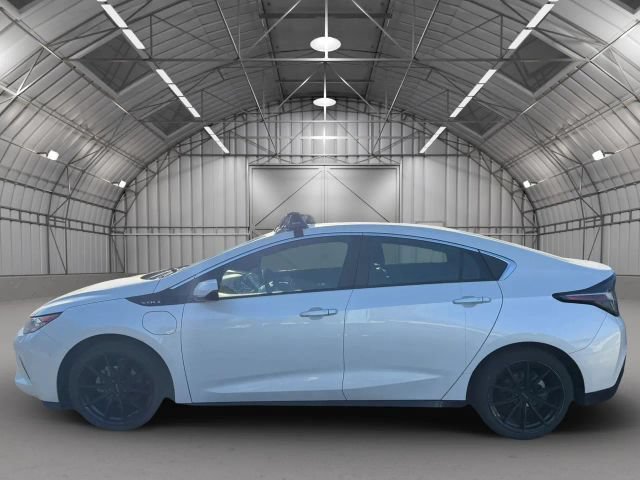 Used 2017 Chevrolet Volt Premier w/ Driver Confidence II Package FWD image 2