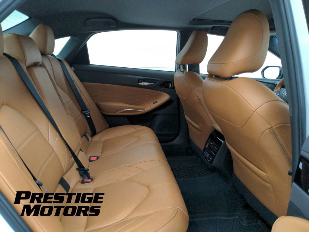 Used 2020 Toyota Avalon Limited w/ Advanced Safety Package FWD image 30