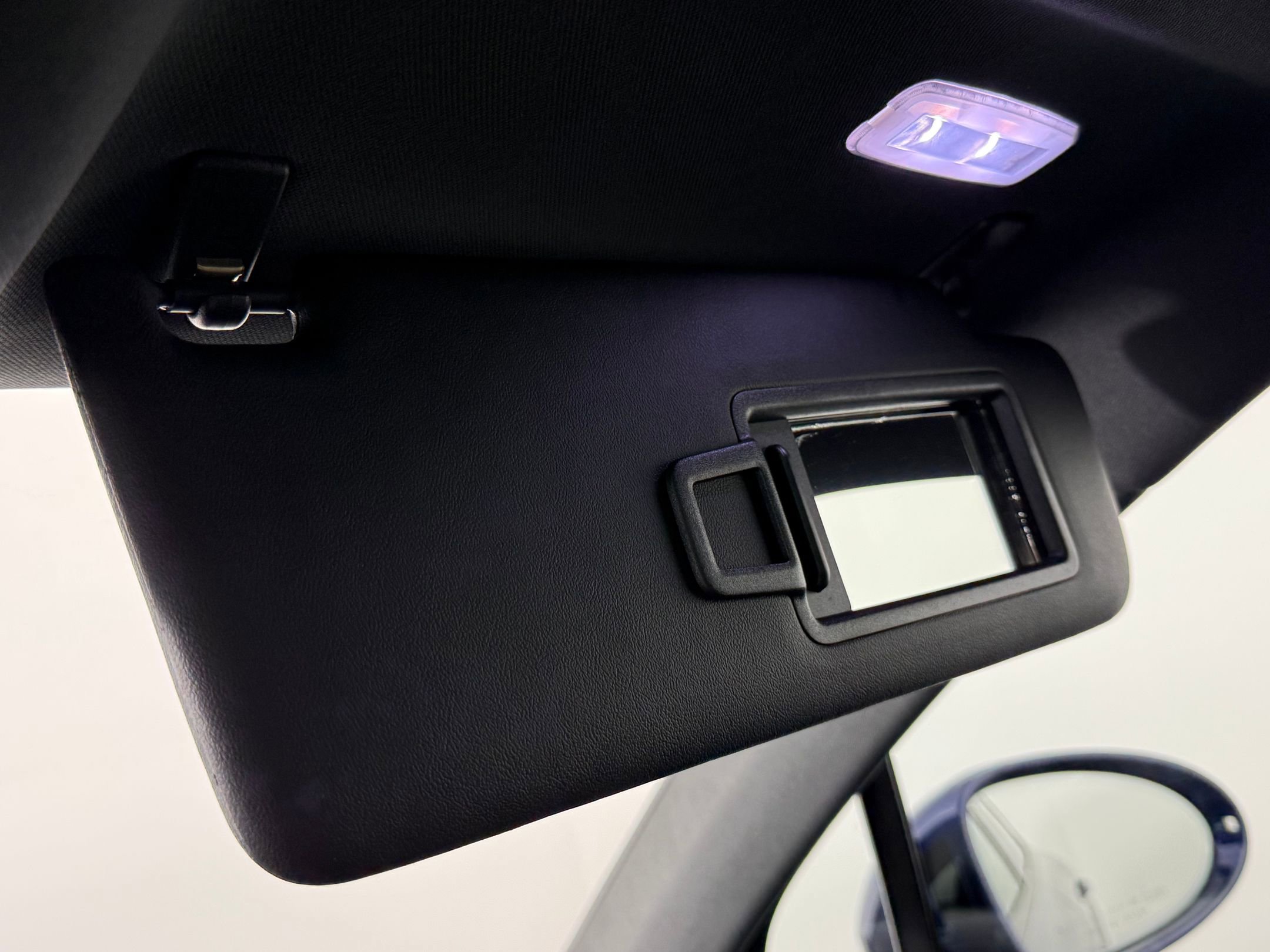 New 2025 Porsche Macan image 31