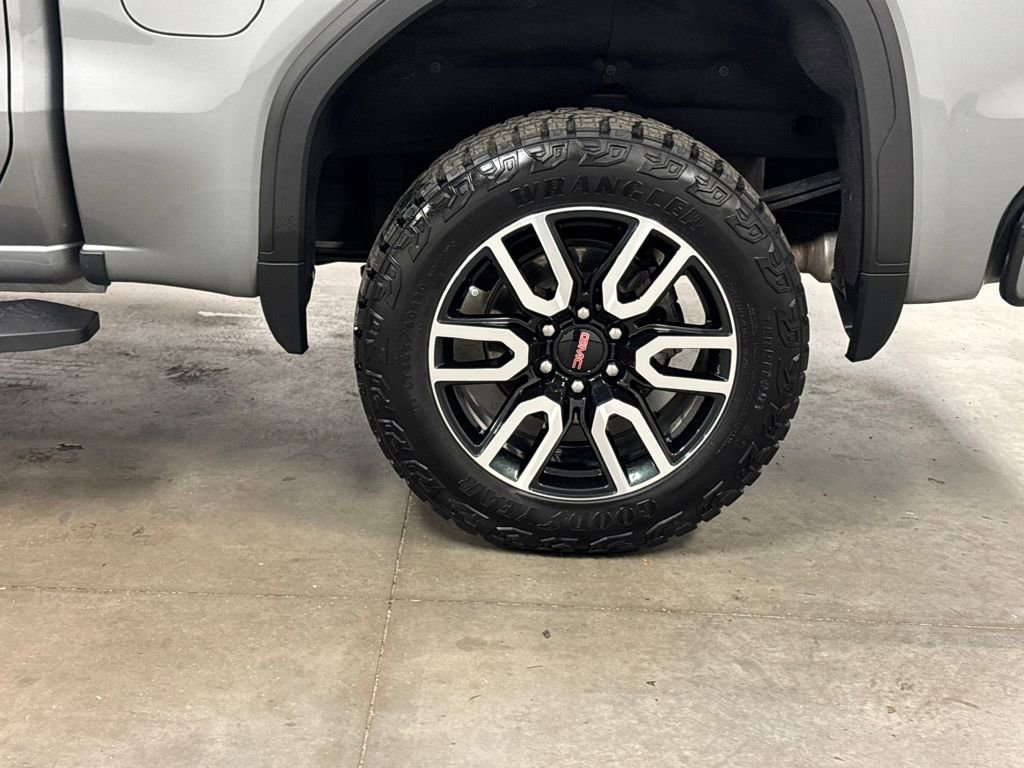 Used 2023 GMC Sierra 1500 AT4 w/ Technology Package image 14