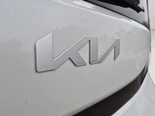 Used 2024 Kia Soul LX w/ Option Group 015 FWD image 13