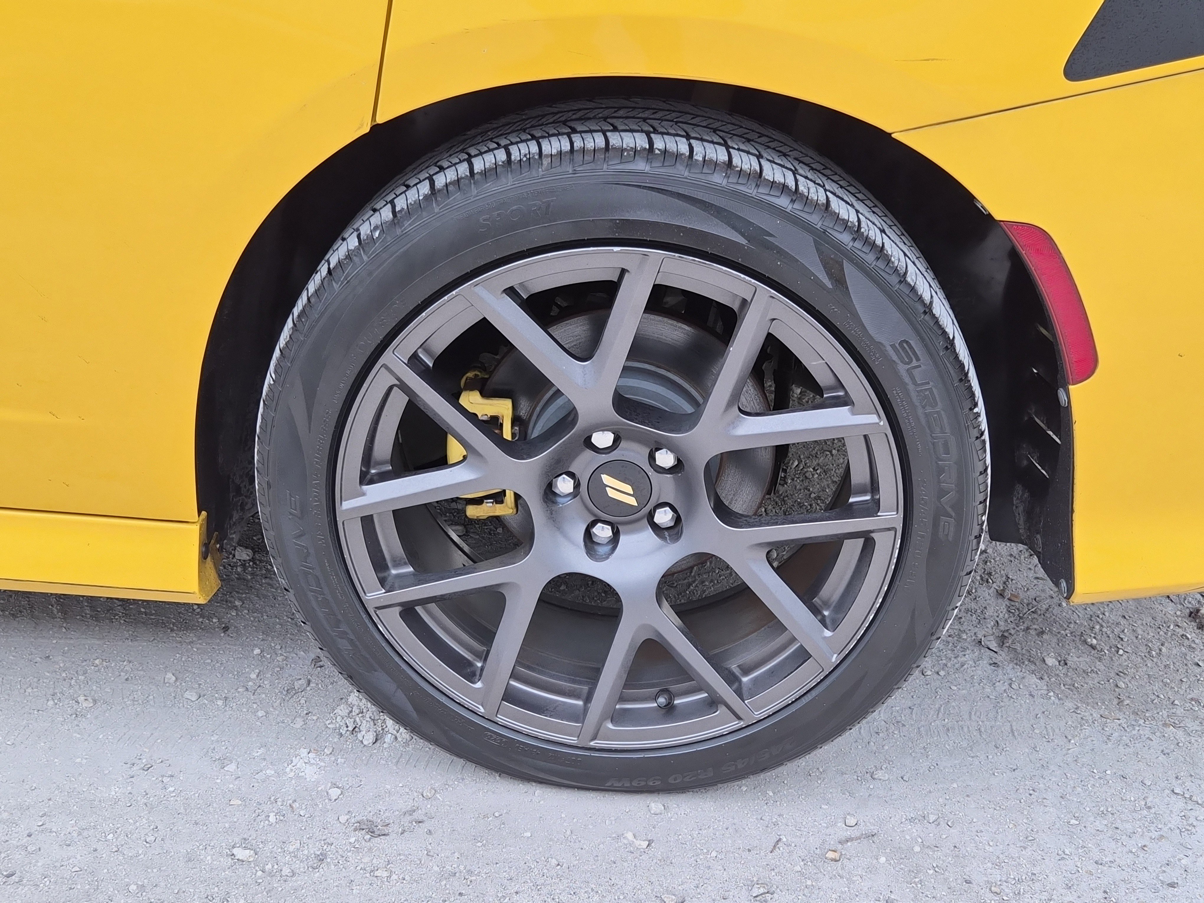 Used 2017 Dodge Charger R/T image 11