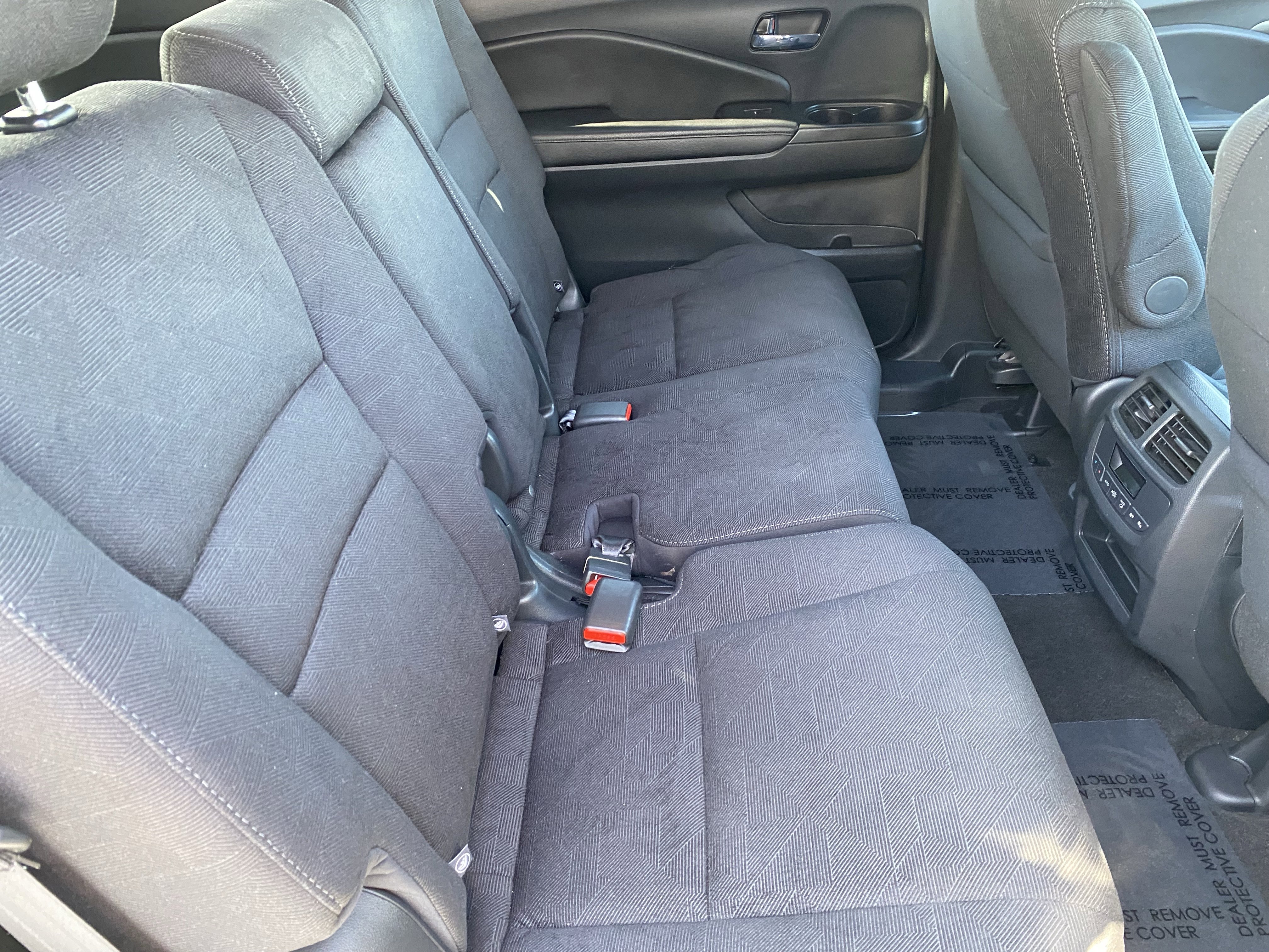 Used 2022 Honda Pilot Sport image 11