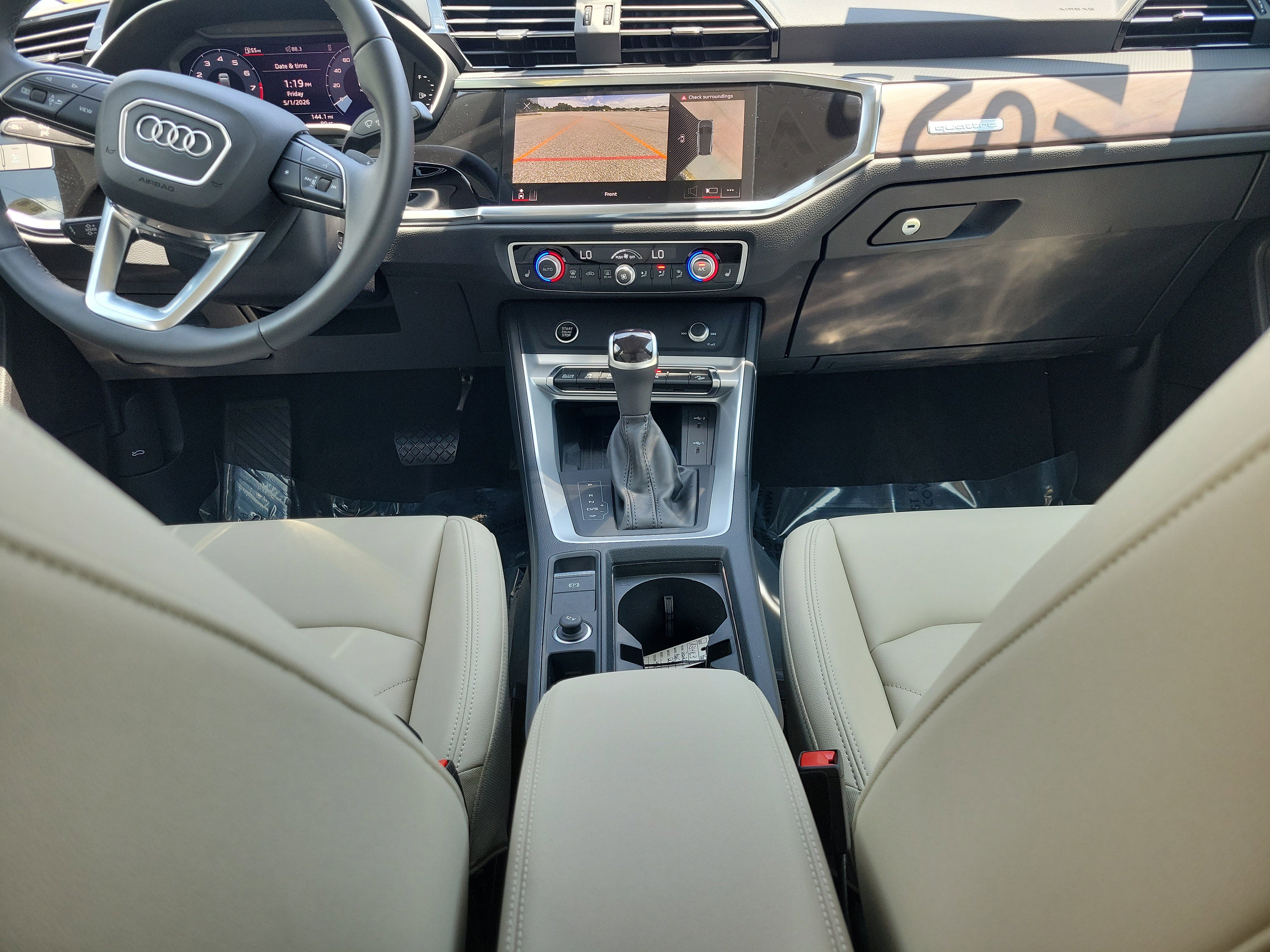Certified 2025 Audi Q3 2.0T Premium Plus w/ Premium Plus Package AWD/4WD image 14