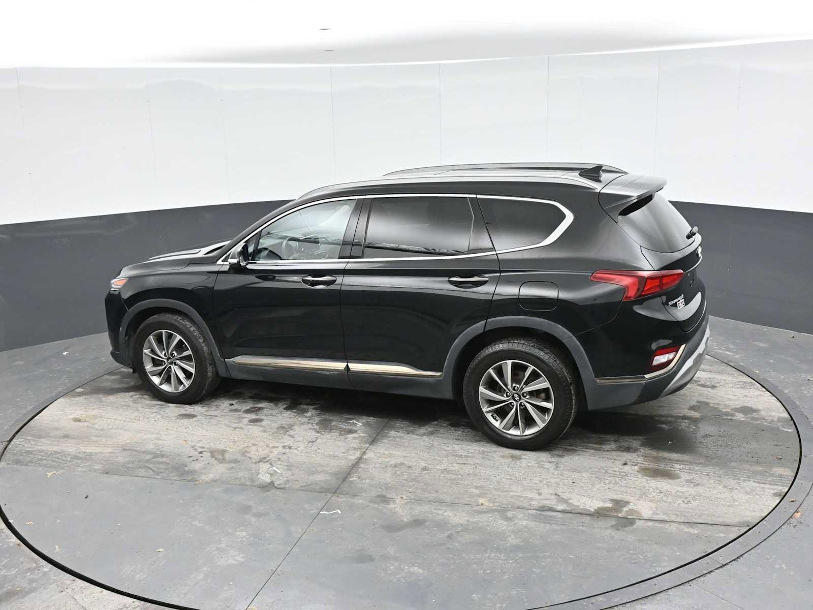 Used 2019 Hyundai Santa Fe Limited image 31