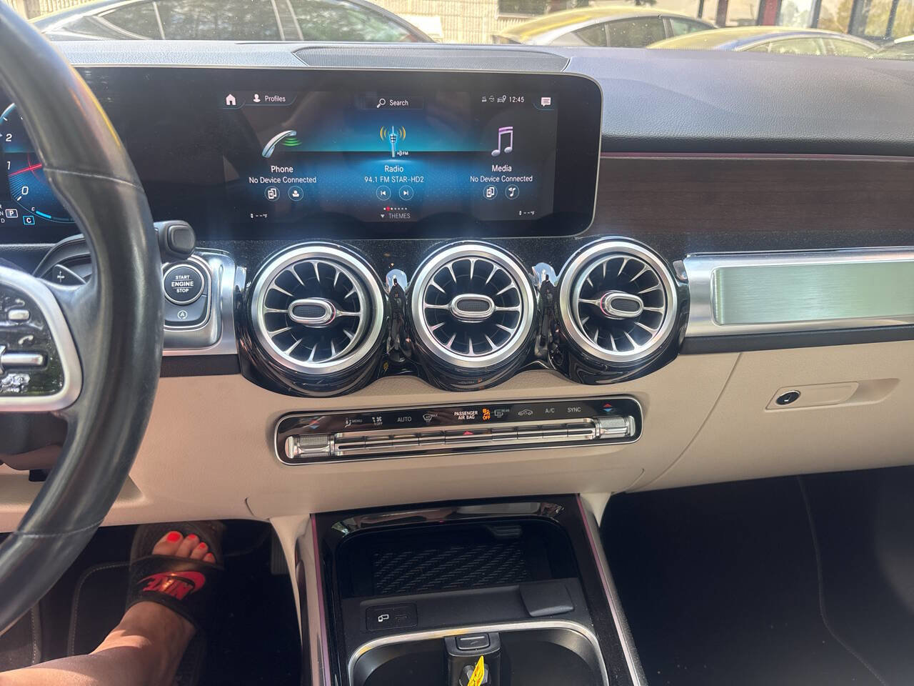 Used 2020 Mercedes-Benz GLB 250 image 11