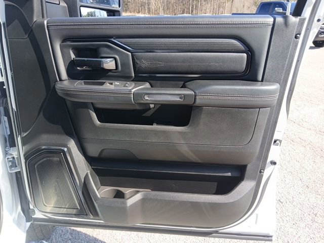 Used 2023 RAM 3500 Limited image 36