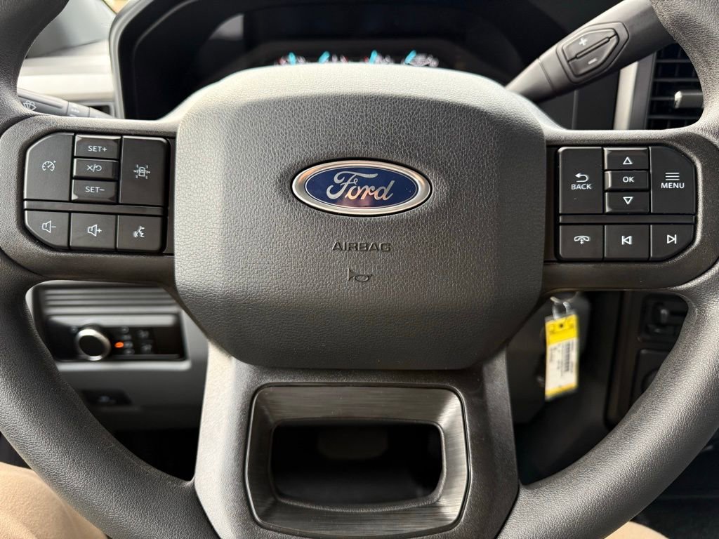 New 2025 Ford F450 XL image 32