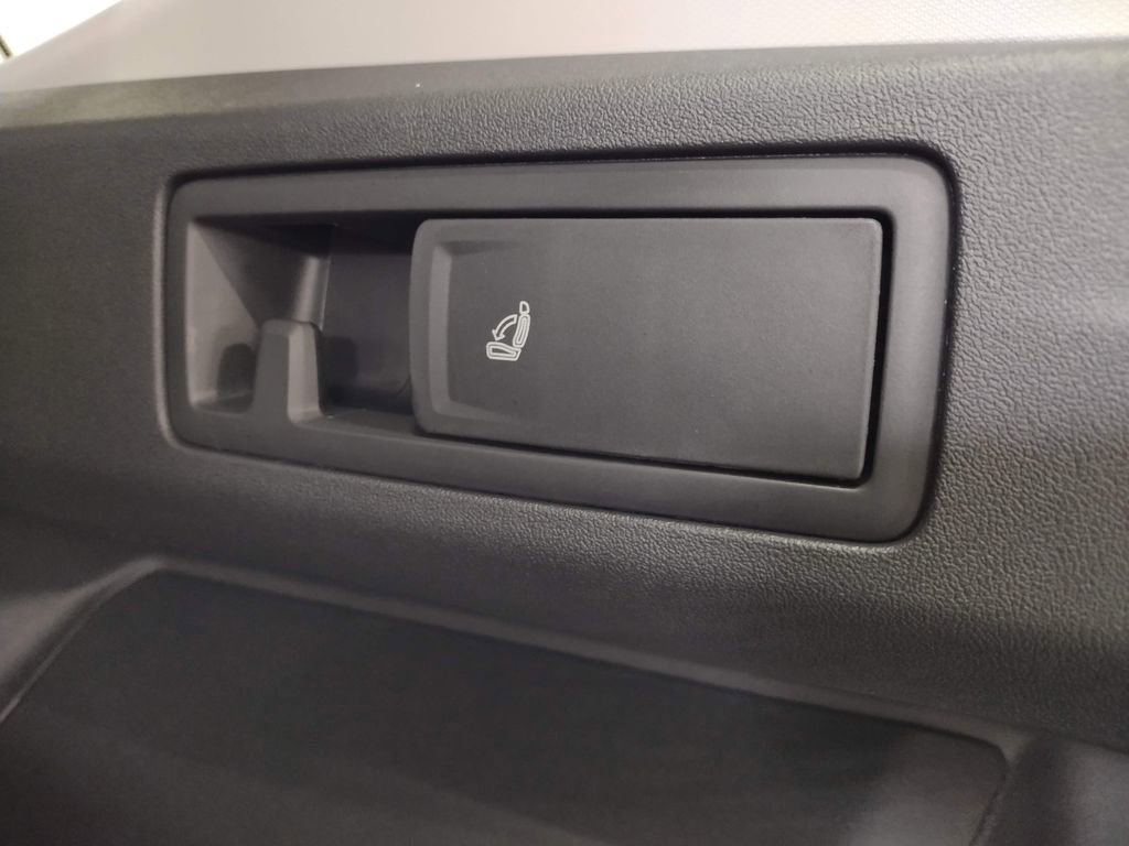 New 2025 Volkswagen Tiguan S image 16