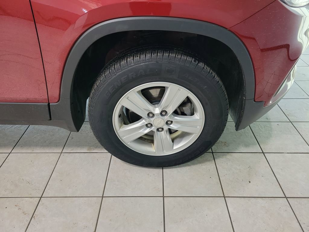 Used 2018 Chevrolet Trax LT w/ LT Convenience Package image 52