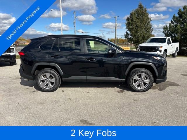 Used 2022 Toyota RAV4 XLE image 6