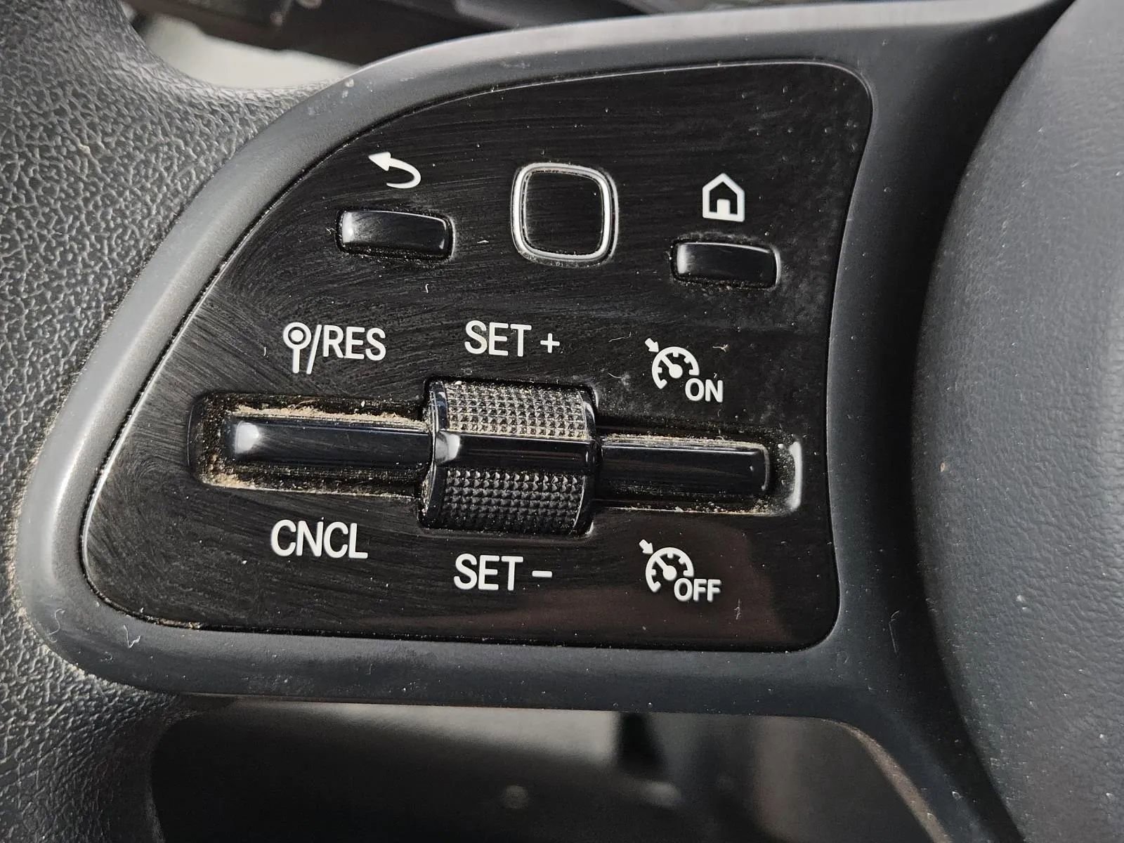 Used 2021 Mercedes-Benz Sprinter 1500 image 21