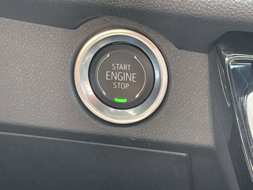 Used 2024 Chevrolet Traverse Z71 w/ Enhanced Driving Package image 29