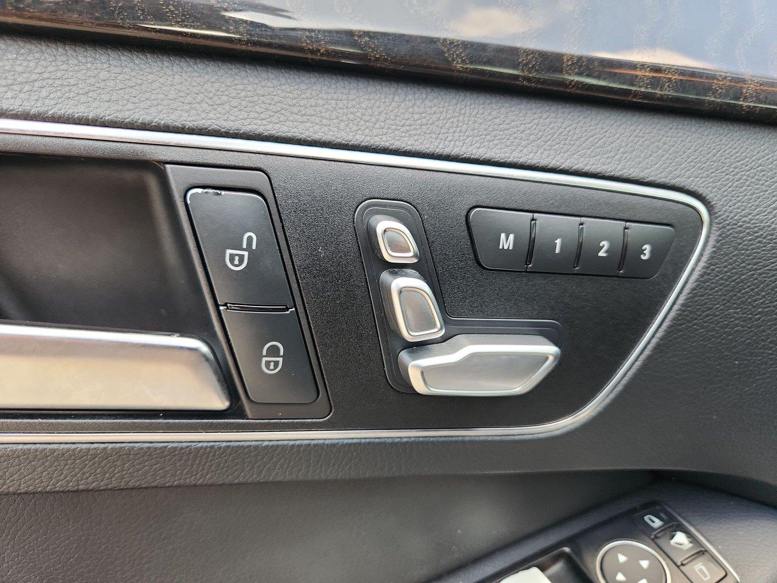 Used 2015 Mercedes-Benz E 350 Sedan image 23