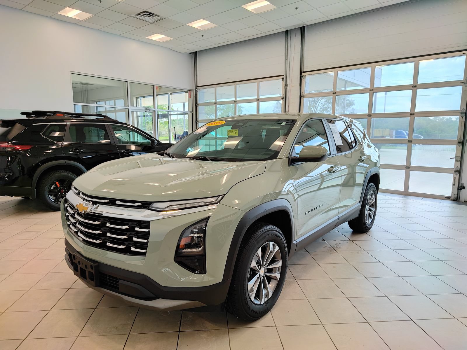 Used 2026 Chevrolet Equinox LT FWD image 7