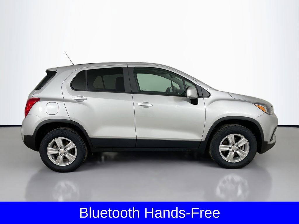 Used 2021 Chevrolet Trax LS w/ Tint and Cruise Package image 10