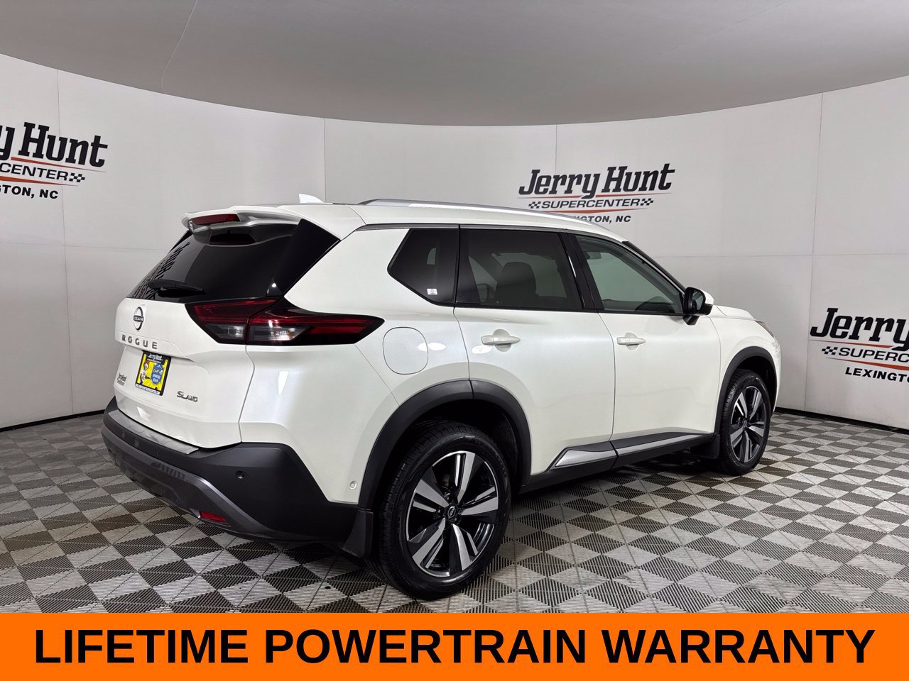 Used 2023 Nissan Rogue SL w/ SL Premium Package AWD/4WD image 6