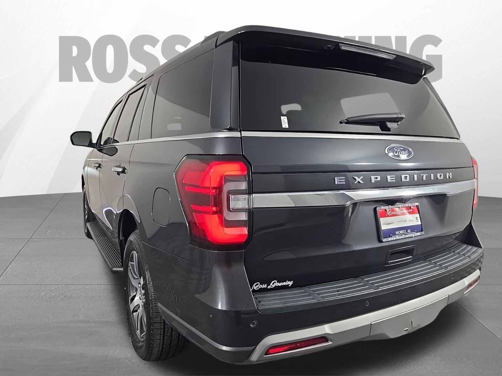 Used 2024 Ford Expedition Limited RWD image 6