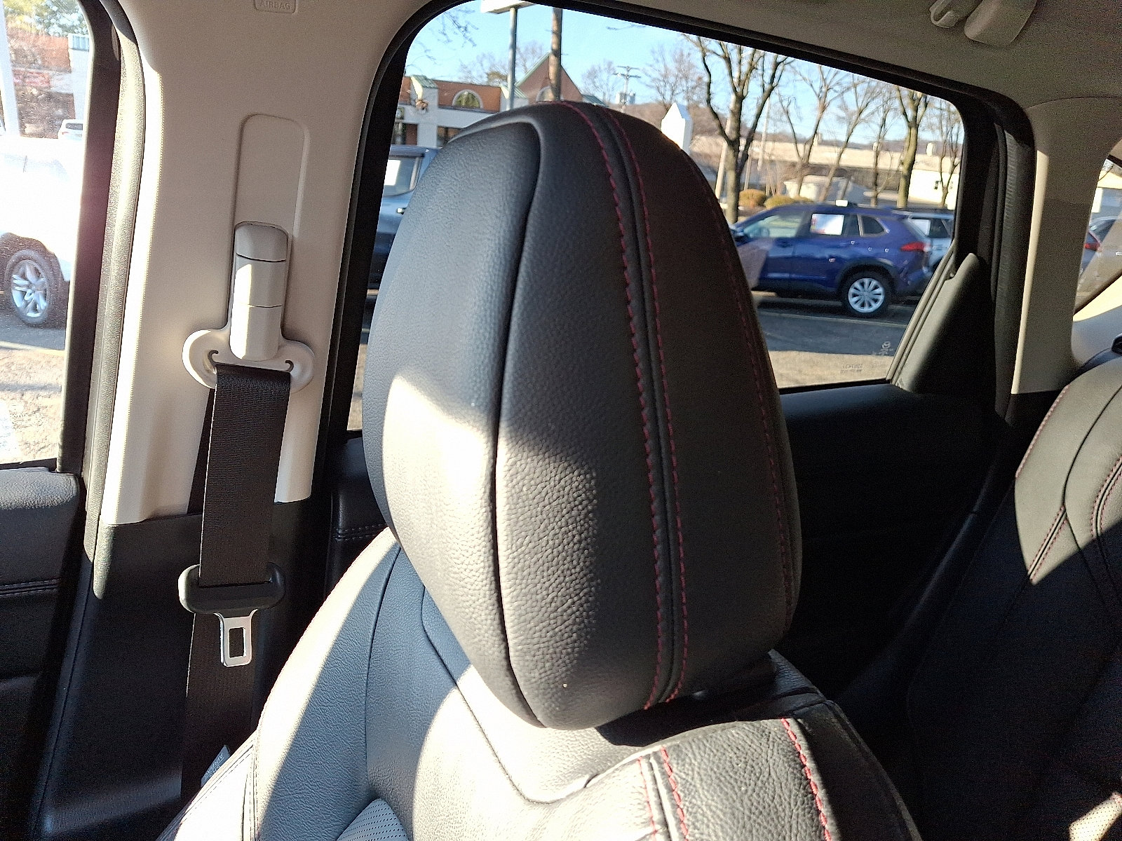 Used 2023 MAZDA CX-5 Carbon Edition image 17