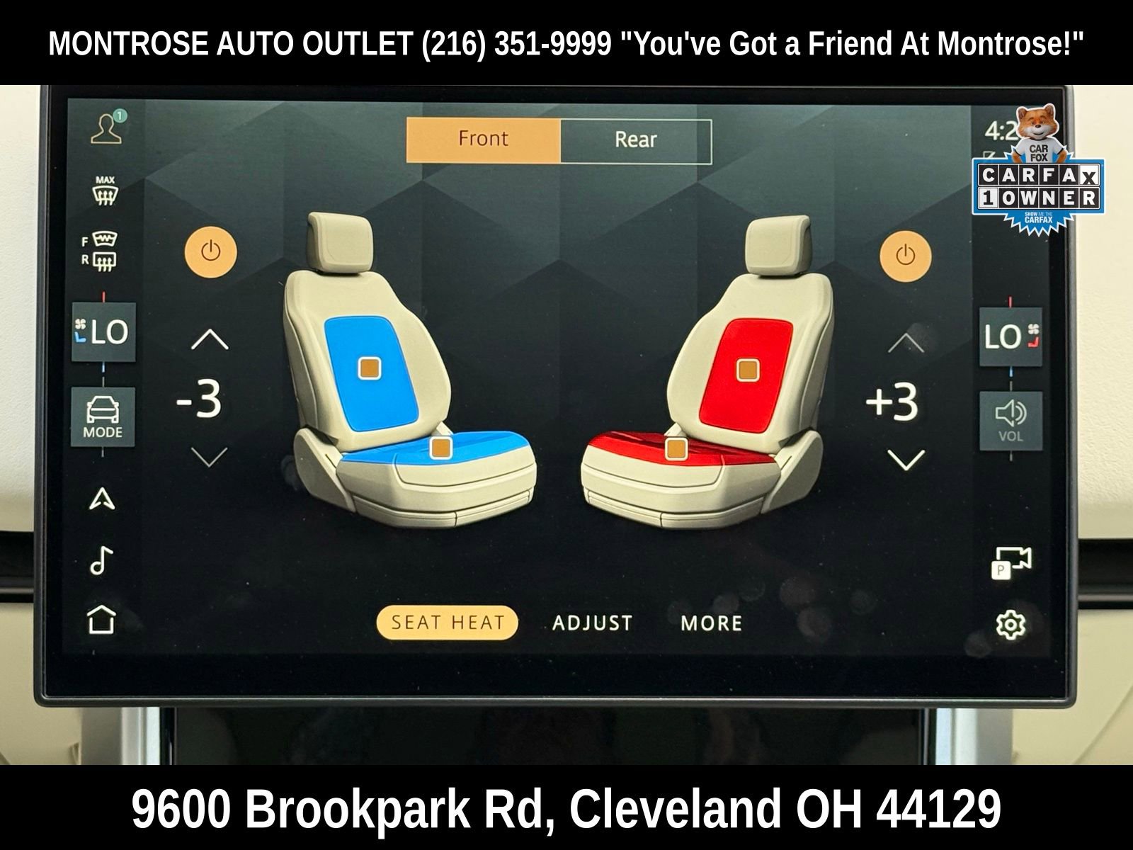 Used 2025 Land Rover Range Rover SE image 26